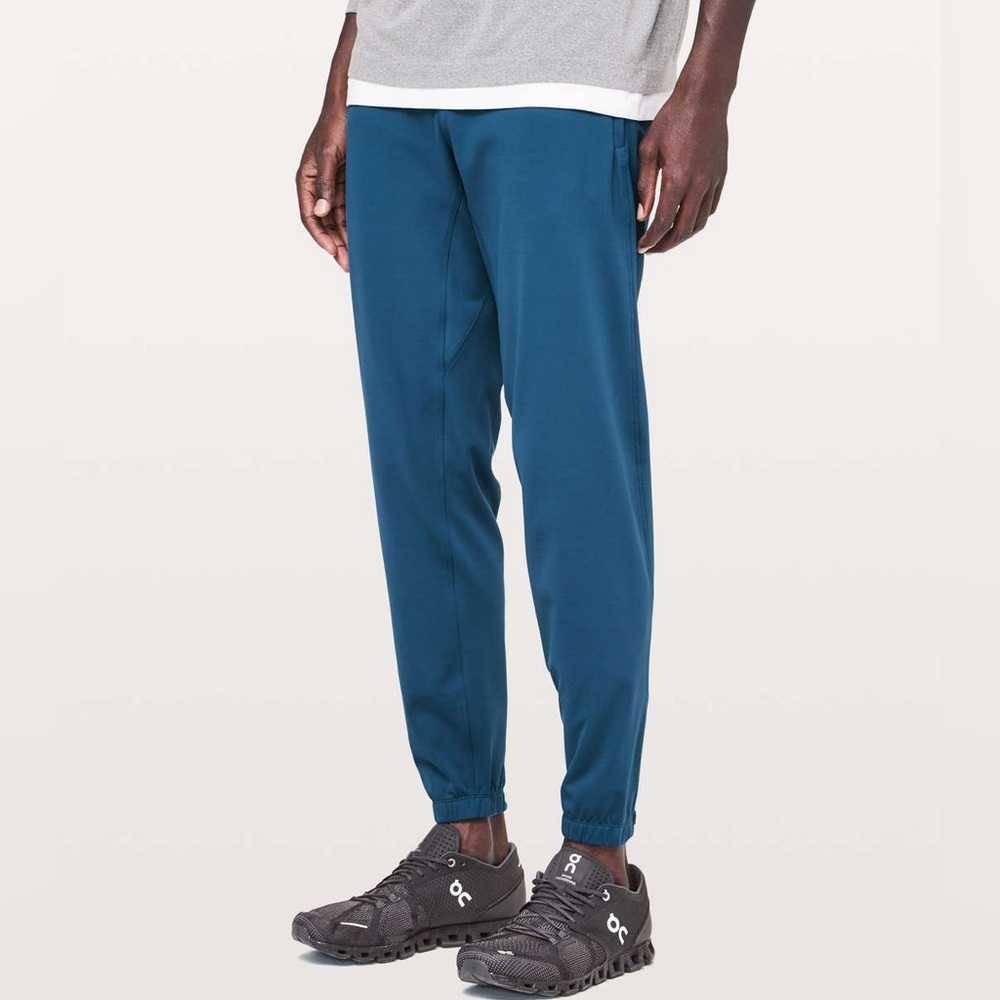 Lululemon mens surge jogger